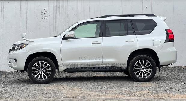 Toyota Land Cruiser Prado 2.7 2020 White