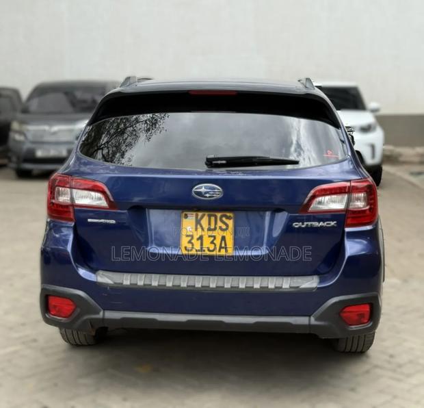Subaru Outback 2017 Blue