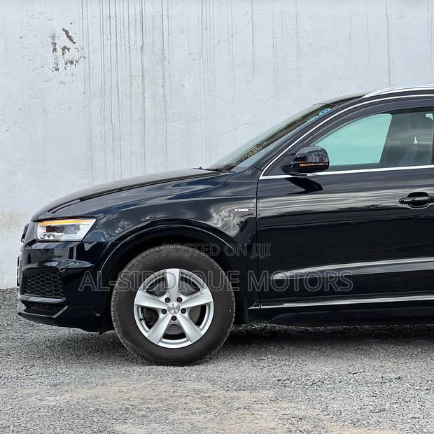 Audi Q3 2019 Black