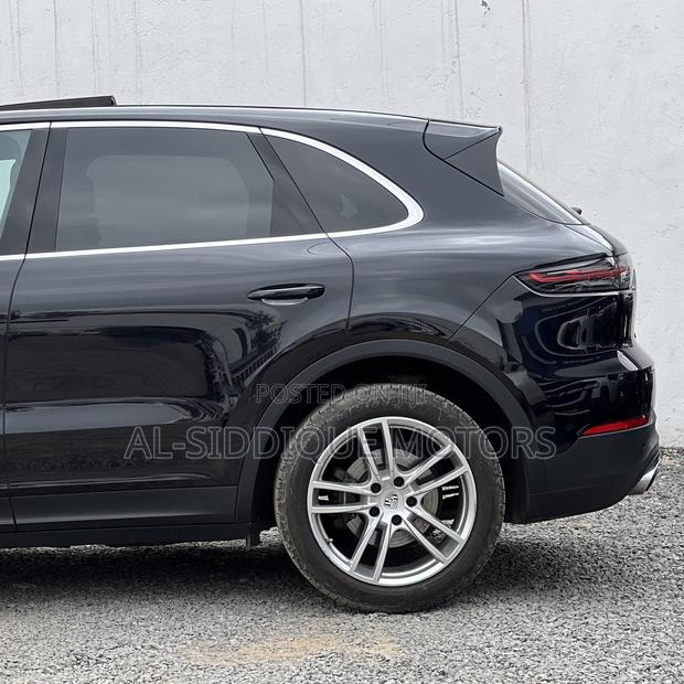 Porsche Cayenne 2019 Black