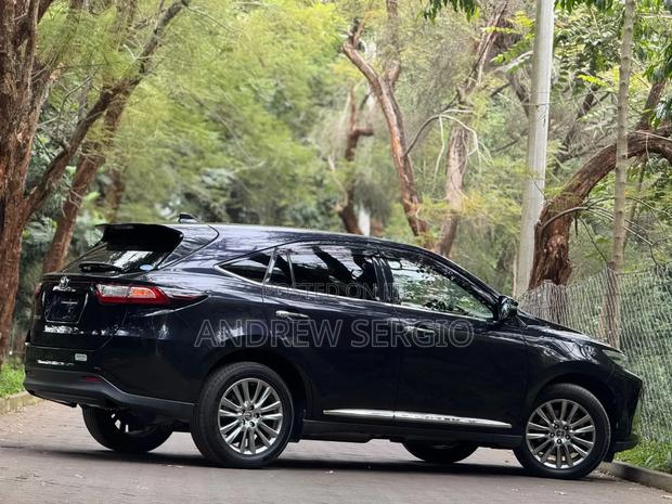 Toyota Harrier 2019 Black