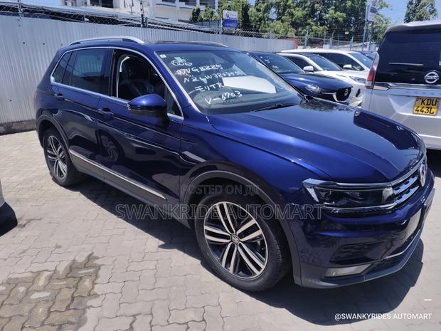 Volkswagen Tiguan 2019 Blue
