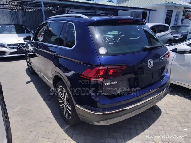 Volkswagen Tiguan 2019 Blue