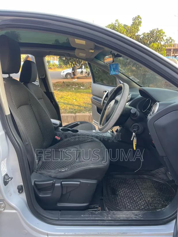 Nissan Dualis 2009 Silver