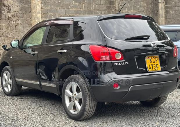 Nissan Dualis 2010 Black