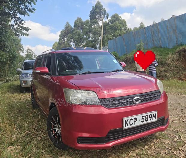 Toyota Rumion 1.5 FWD 2023 Maroon