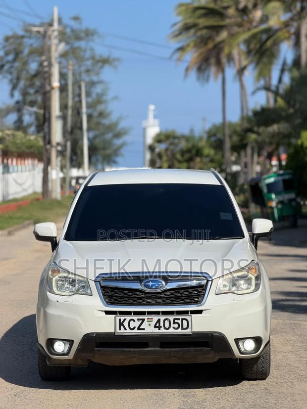 Subaru Forester 2013 White
