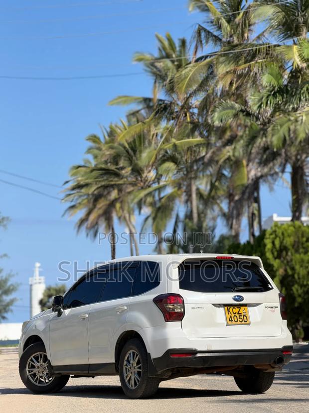 Subaru Forester 2013 White
