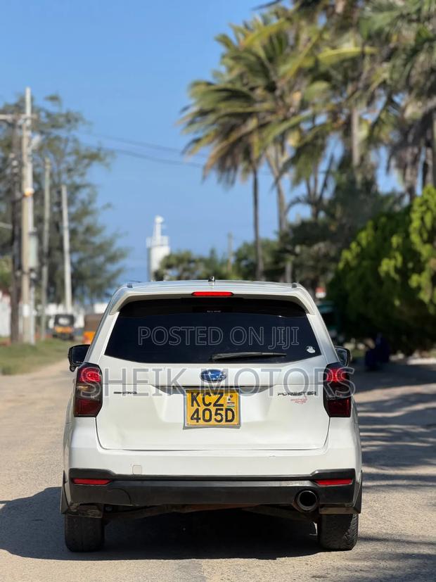 Subaru Forester 2013 White