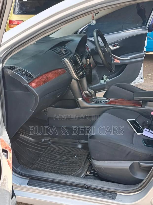 Toyota Allion 2010 Silver