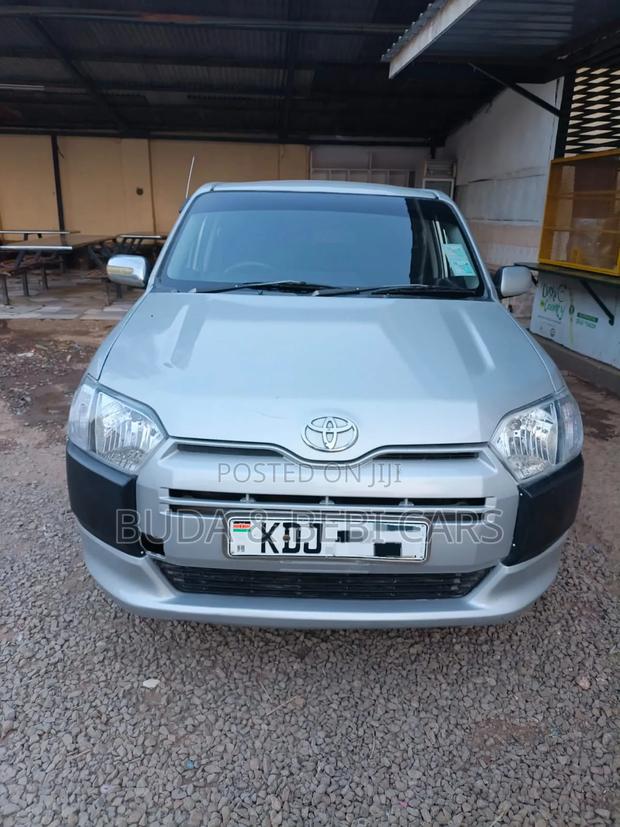Toyota Probox 1.5 DX 2WD 2015 Silver