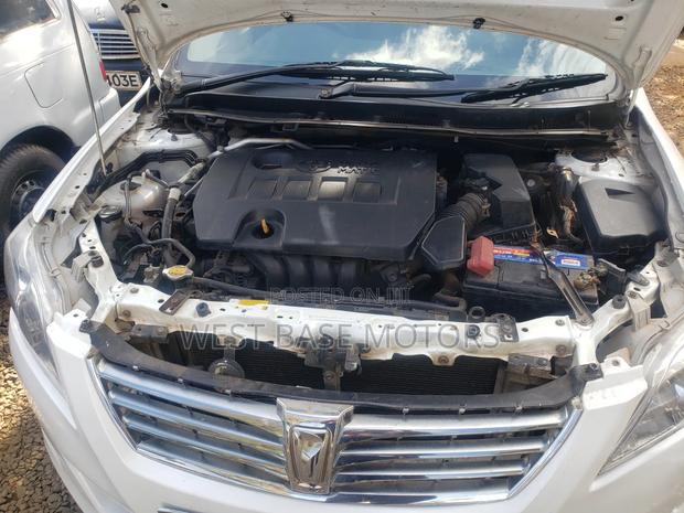 Toyota Premio 2013 White