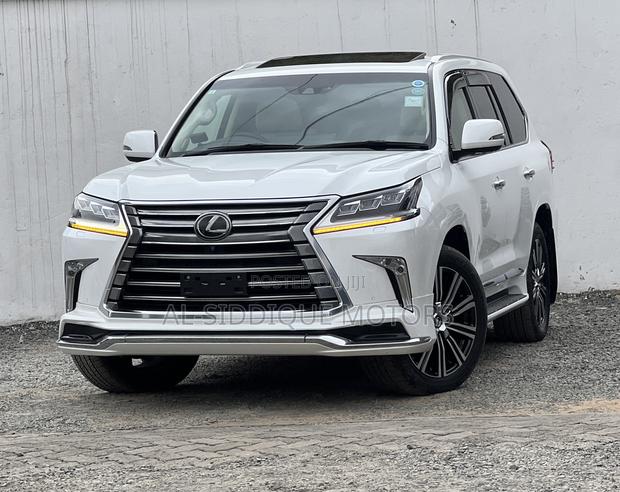 Lexus LX 2019 White