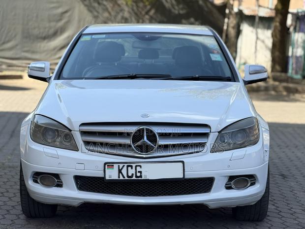 Mercedes-Benz C200 2008 White
