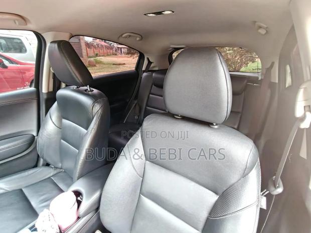 Honda Vezel 1.5 Hybrid 2WD 2015 Green