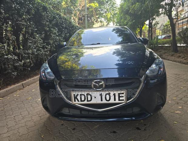 Mazda Demio 2016 Black