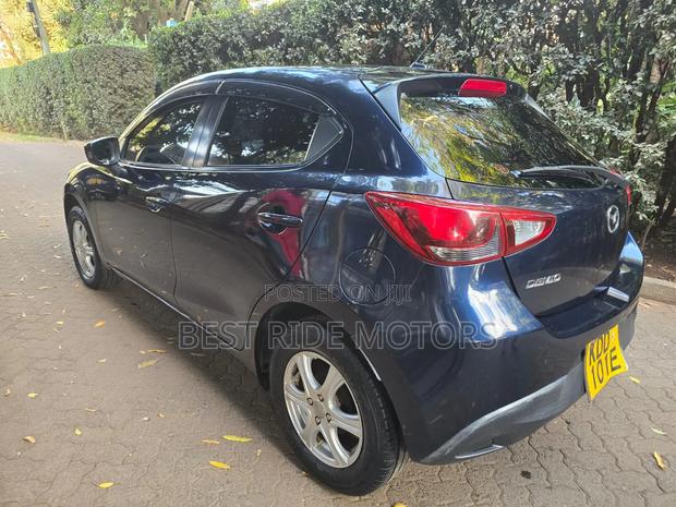 Mazda Demio 2016 Black
