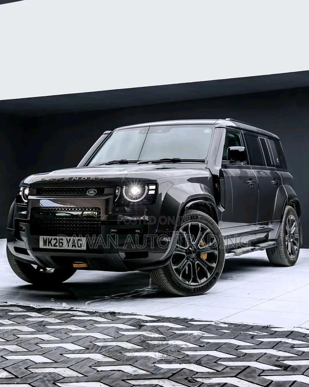 Land Rover Defender 2026 Black