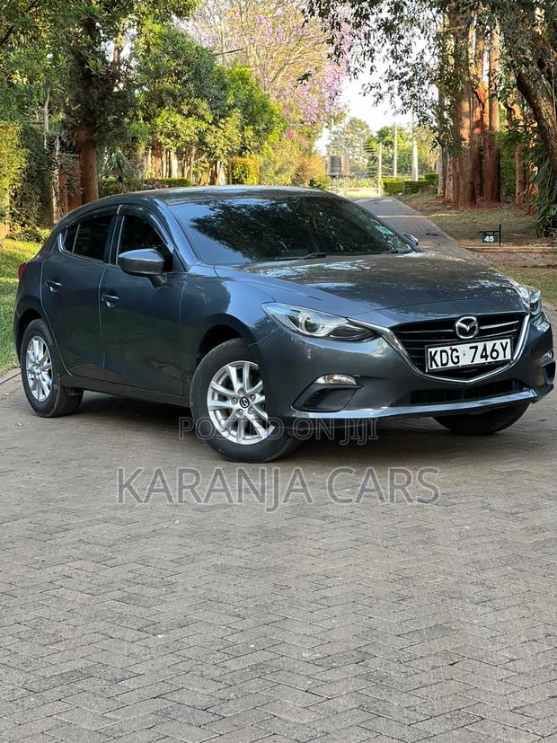 Mazda Axela SV Premium 2014