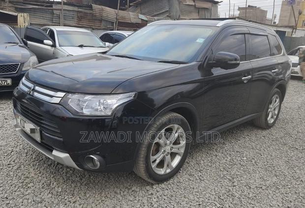 Mitsubishi Outlander 2015 Black