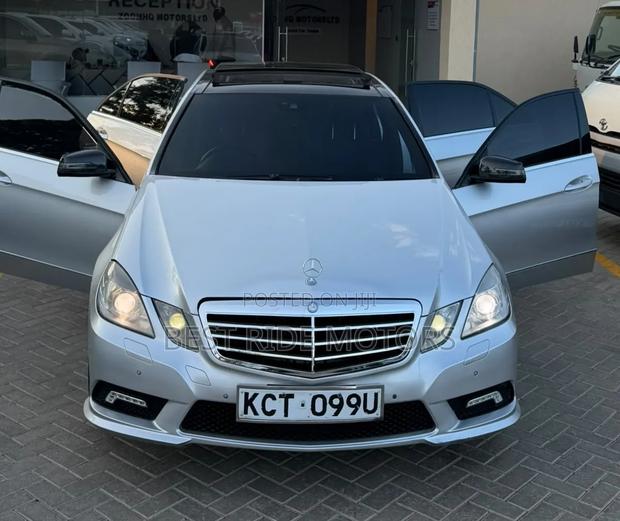 Mercedes-Benz E250 2011 Silver