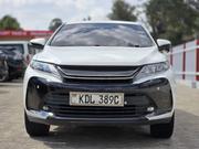 Toyota Harrier 2.0 2016 Pearl for sale