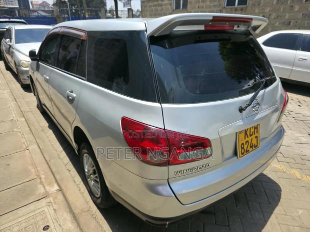 Nissan Wingroad 2009 Silver