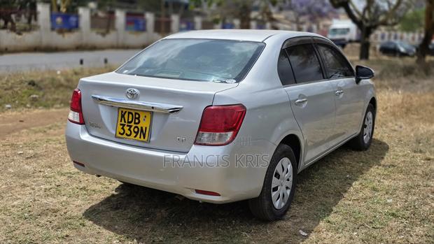 Toyota Axio 2013 Silver
