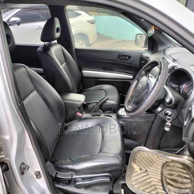 Nissan X-Trail 2.0 Petrol AWD 2013 Silver