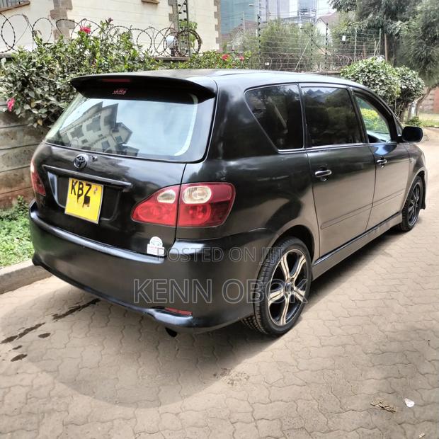 Toyota Ipsum 2008 Black