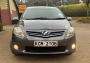 Toyota Auris 2010 Silver for sale