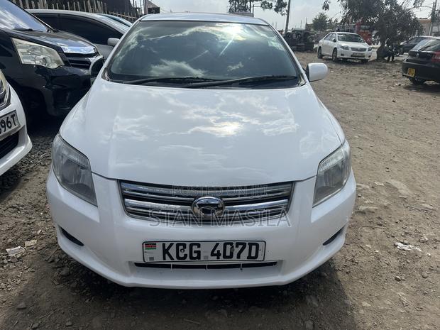 Toyota Axio 2009 White