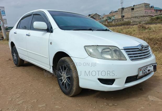 Toyota Corolla 2005 White