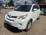Toyota IST 2007 White for sale
