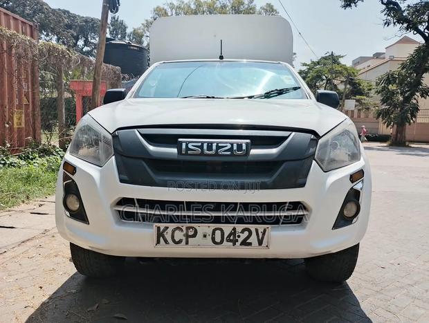 Isuzu D-MAX 2016 White