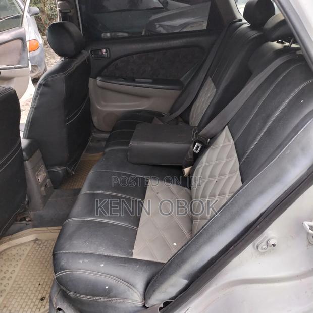 Toyota Caldina 2.0 2002 White