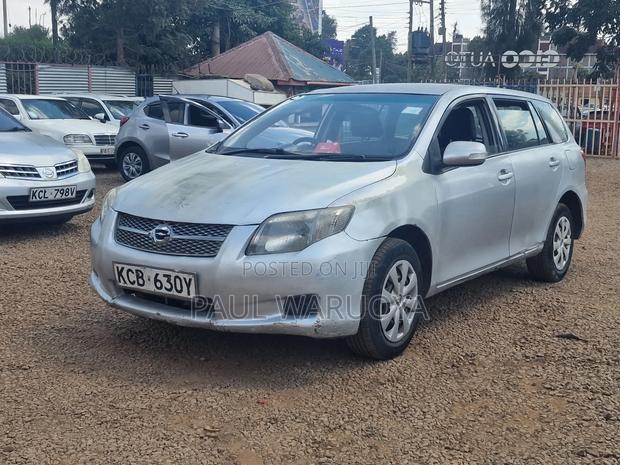 Toyota Corolla Fielder 1.5 Petrol FWD 2007 Silver