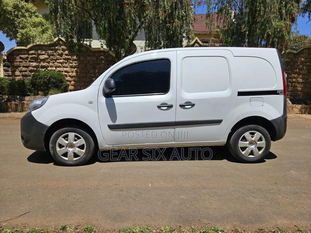 Renault Kangoo 2015 White