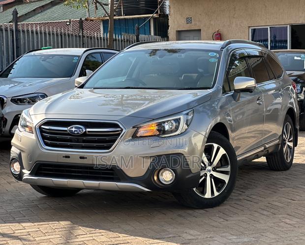 Subaru Outback 2.5i AWD 2019 Gold