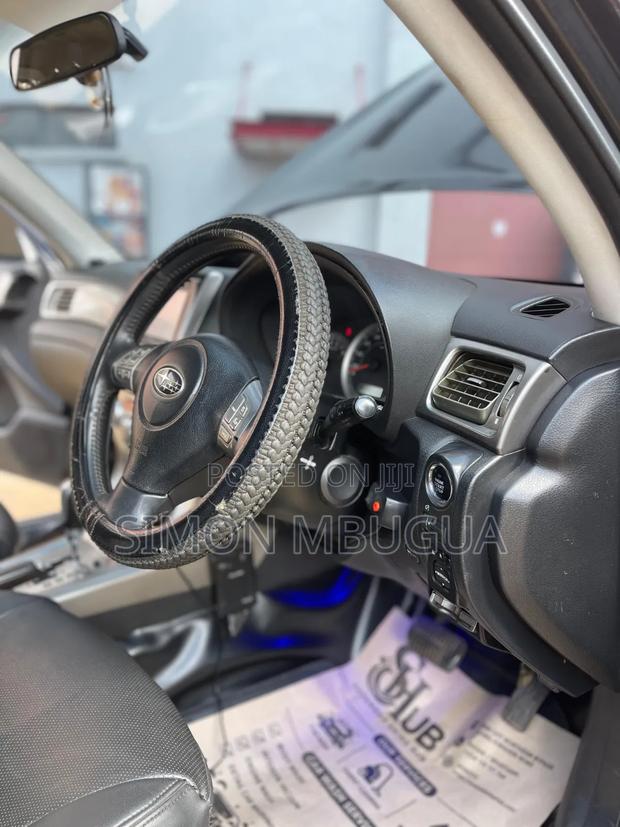 Subaru Forester 2011 Black