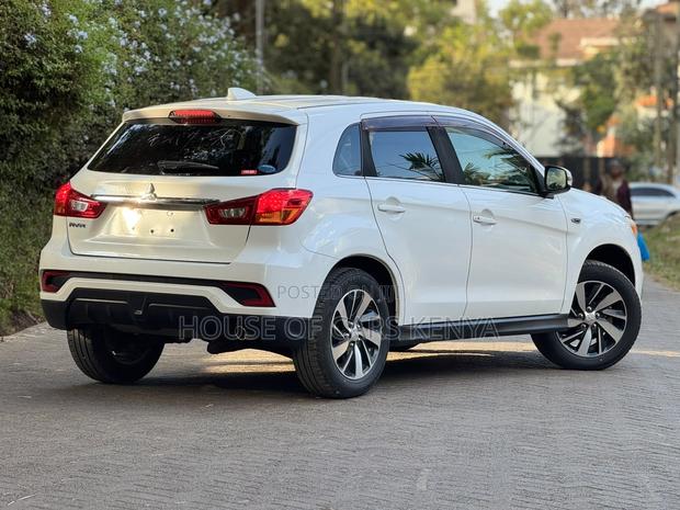 Mitsubishi RVR 2019 Pearl