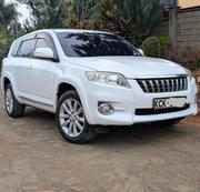 Toyota Vanguard 2010 White for sale
