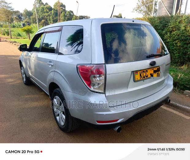Subaru Forester 2011 Silver