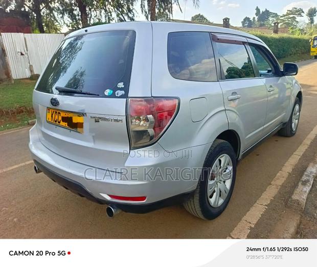 Subaru Forester 2011 Silver