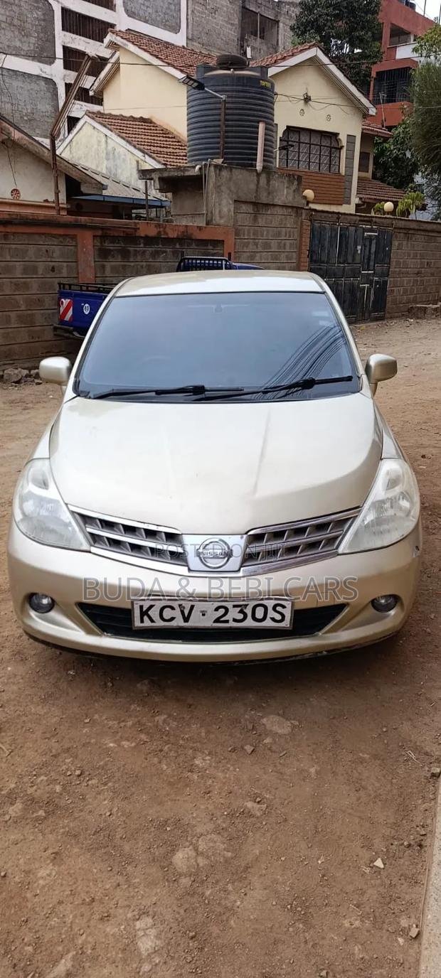 Nissan Tiida 2012 Beige
