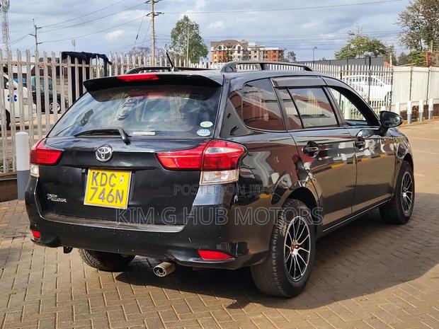Toyota Corolla Fielder 1.5 Petrol FWD 2015 Black
