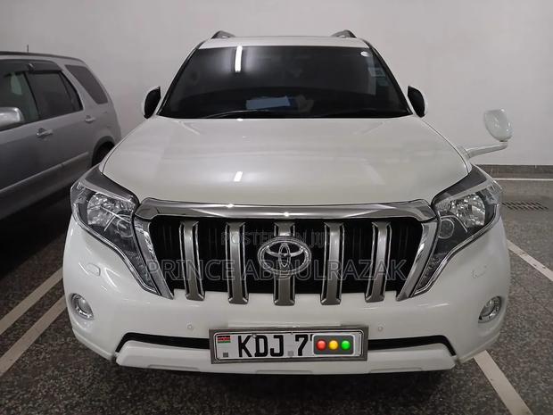 Toyota Land Cruiser Prado 2015 White