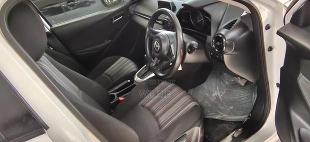 Mazda Demio 2010 Silver