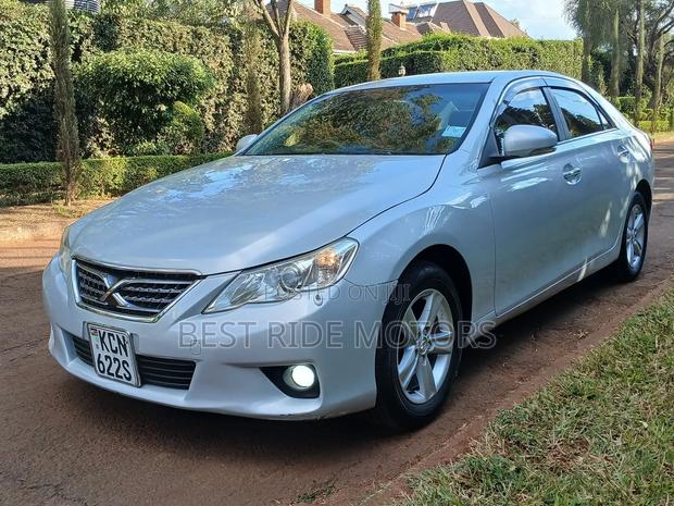 Toyota Mark X 2011 Silver