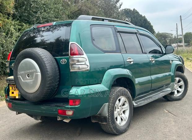 Toyota Land Cruiser Prado 3.0 D-4D 5dr 2004 Green